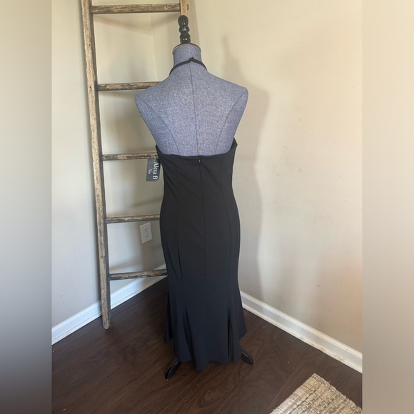 Alexa B Nites Flower Detail Dress NWT 10 - Picture 6 of 13